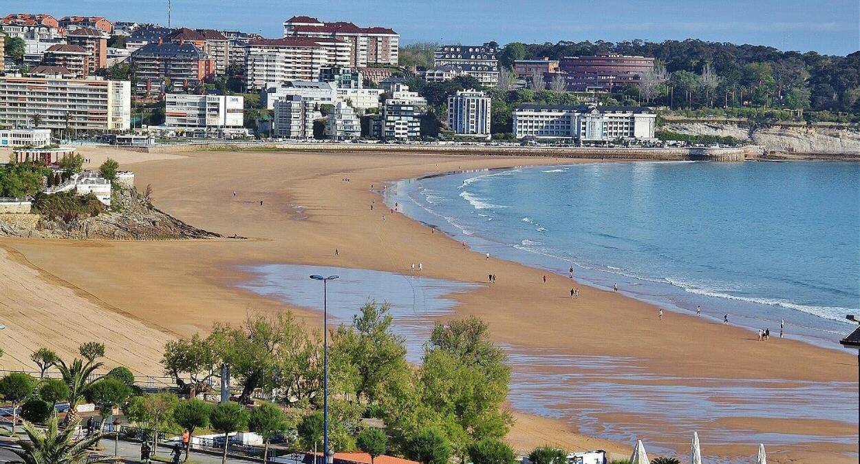 Bajo Con Terraza A 5 Min De La Playa Villa Santander Exterior photo